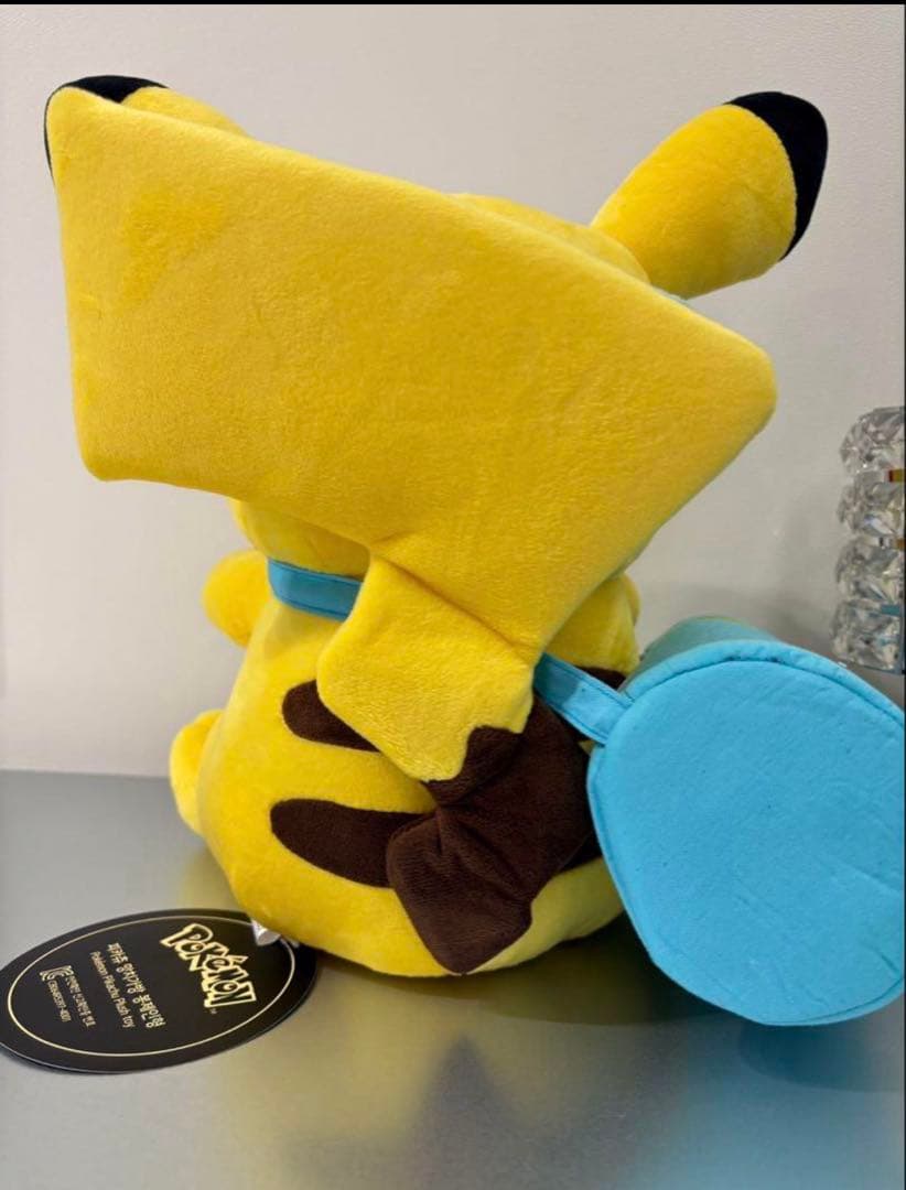 ピカチュウ　ぬいぐるみ　韓国限定