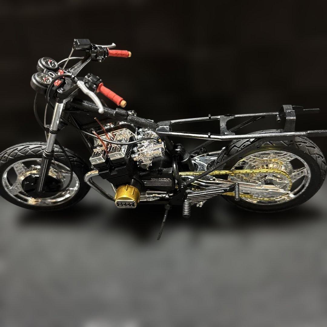 CBX400F プラモデル
