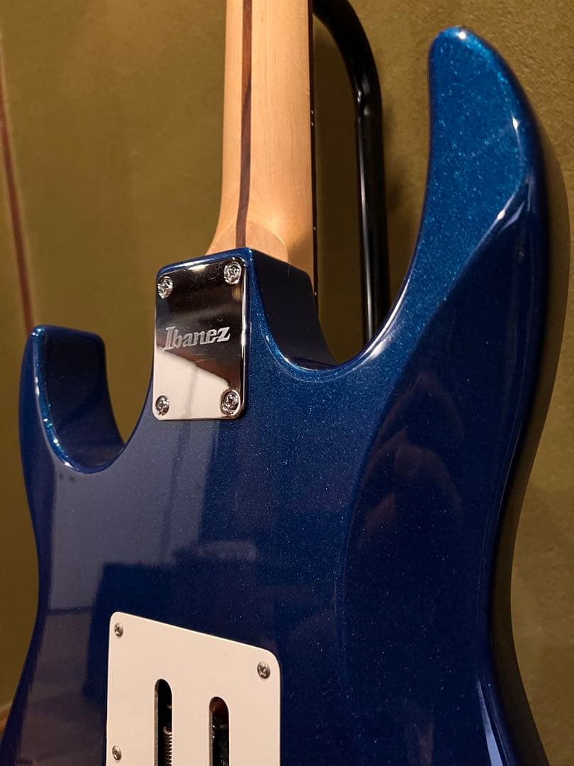 Ibanez エレキギター ブルーメタリックSSHピックアップ