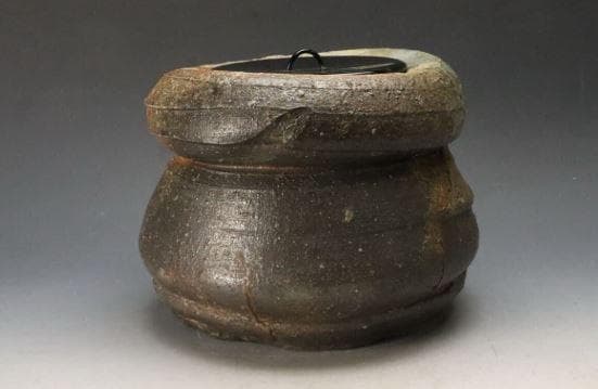 【桃山時代】古伊賀水指 時代箱付 茶道具