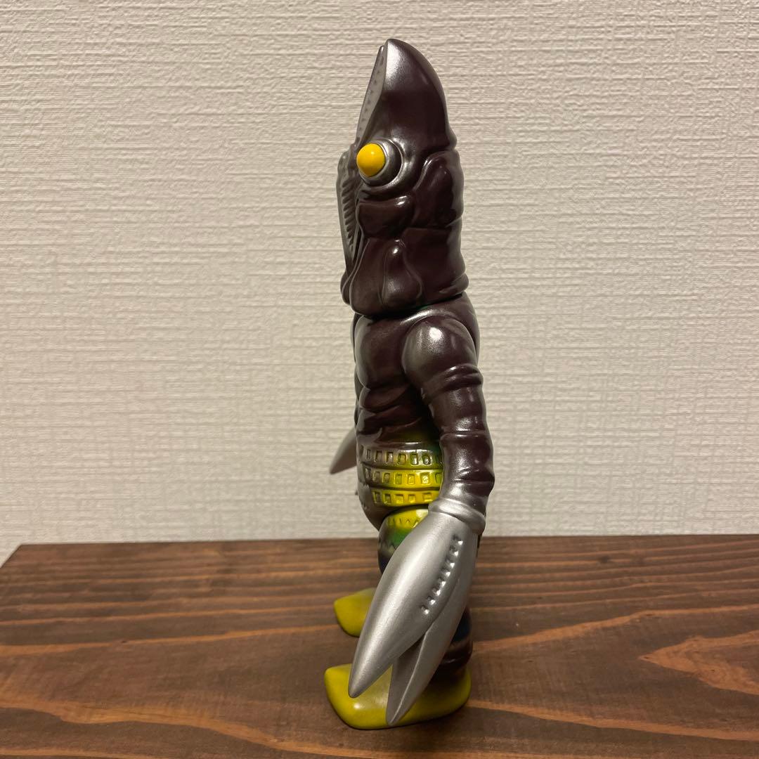 M1号　バルタン星人　2代目　ソフビ