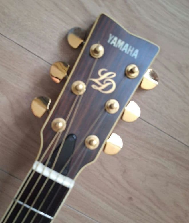 YAMAHA LD-10S サンバースト 革ラベル