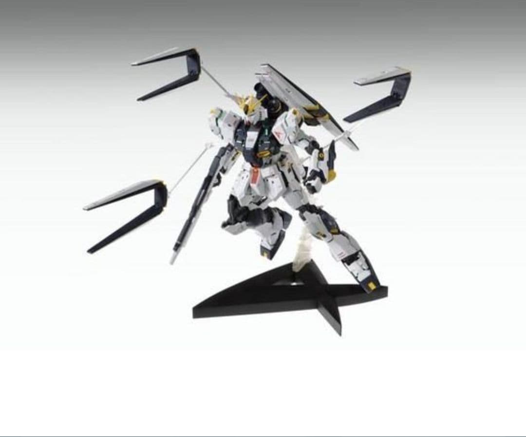 未組立　MG 1/100 νガンダム Ver.ka　ニューガンダム
