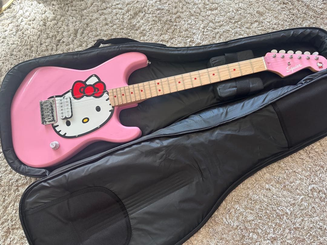 Squier by Fender / ハローキティ スクワイヤー (YRK)限定