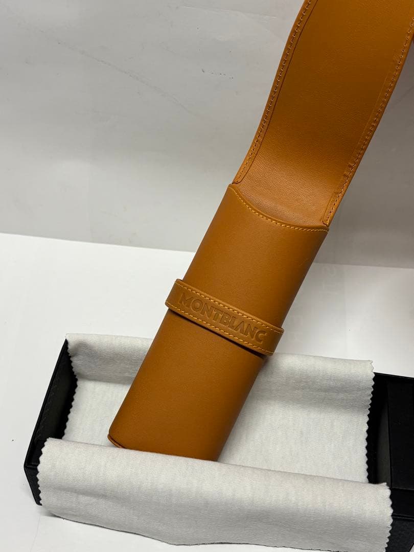 【新品未使用】プレゼントに！元箱付きMONTBLANC ブラウンレザーペンケース