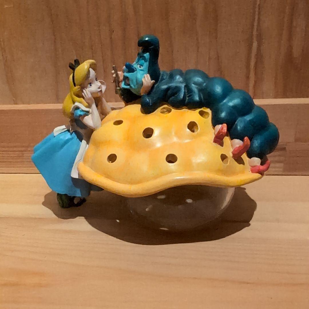 不思議の国のアリス　フィギュア　小物入れ