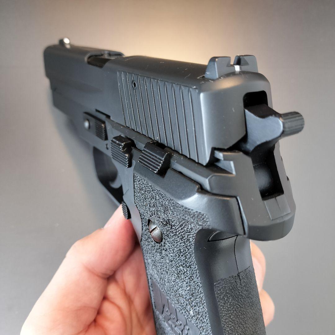 啓平社　KHC シグザウエル P228 エアコッキングガン