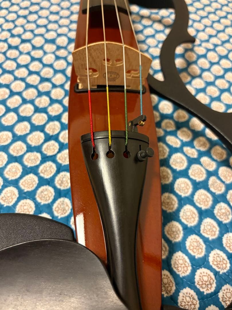 サイレントビオラ　YAMAHA