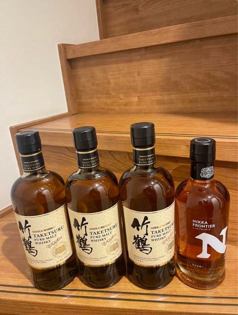 1セット限定　竹鶴ピュアモルト3本箱無し　フロンティア1本