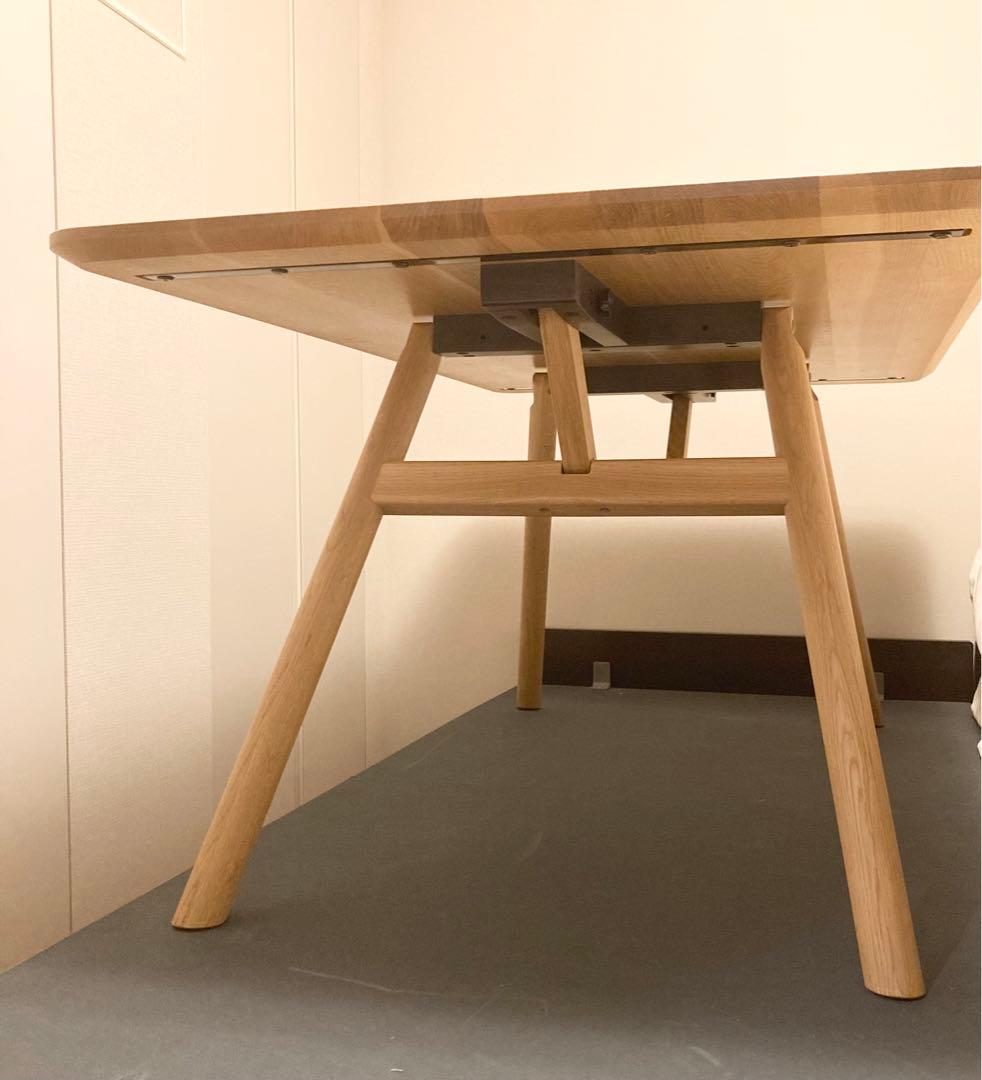 カリモク家具　ダイニングテーブル