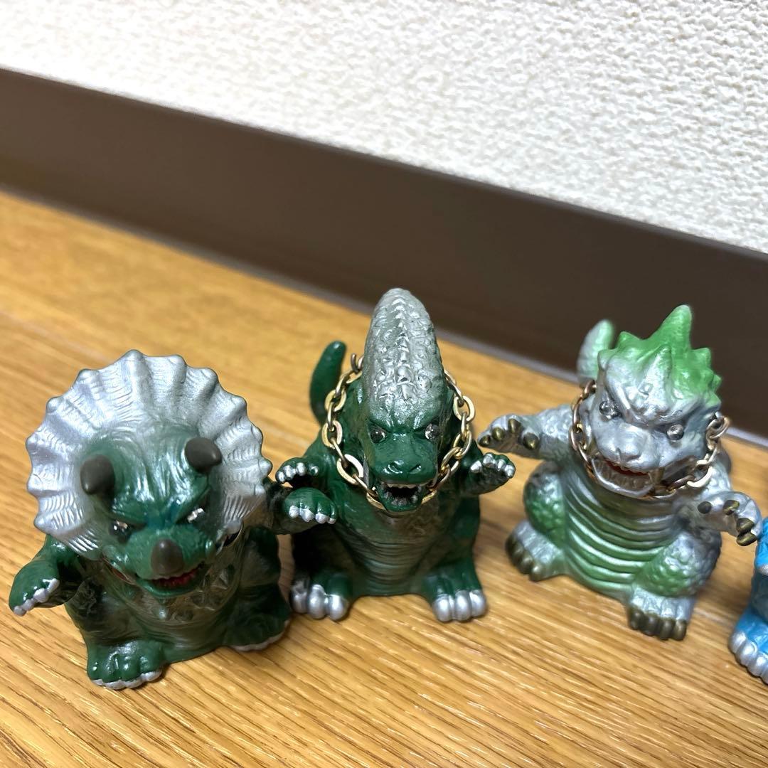 ウルトラマン　パチ　怪獣　ソフビ　キーホルダー　希少　当時物　無版権
