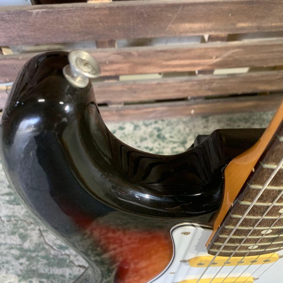J714R Squier Stratocaster エレキギター SST-30
