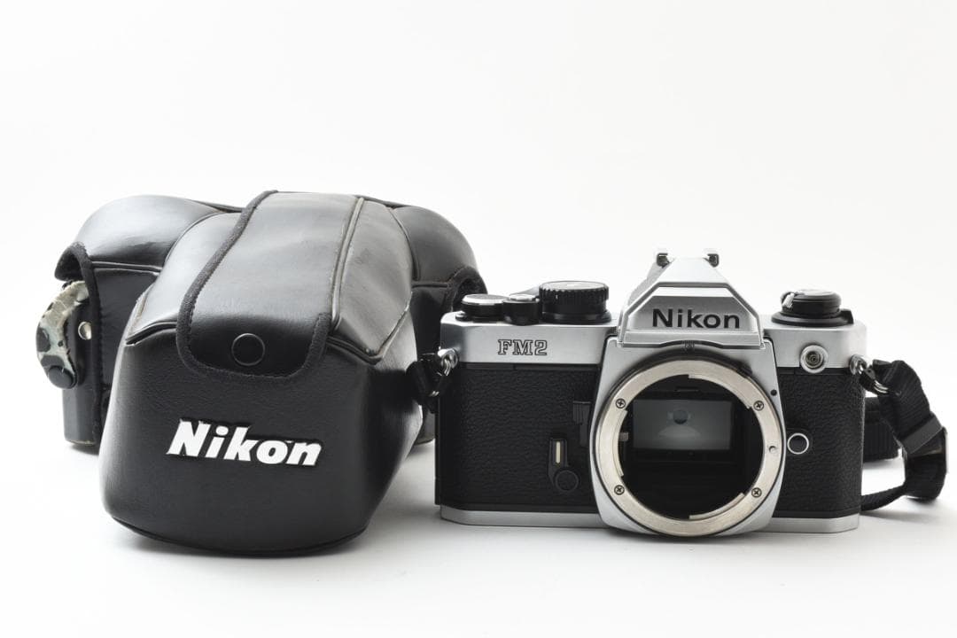 超美品 ニコン New FM2 シルバー フィルム　モルト新品交換済 B479