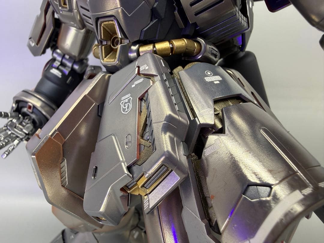 s*a様 ガンプラMG サザビー Ver.Ka 完成品 メタリック塗装仕上げ