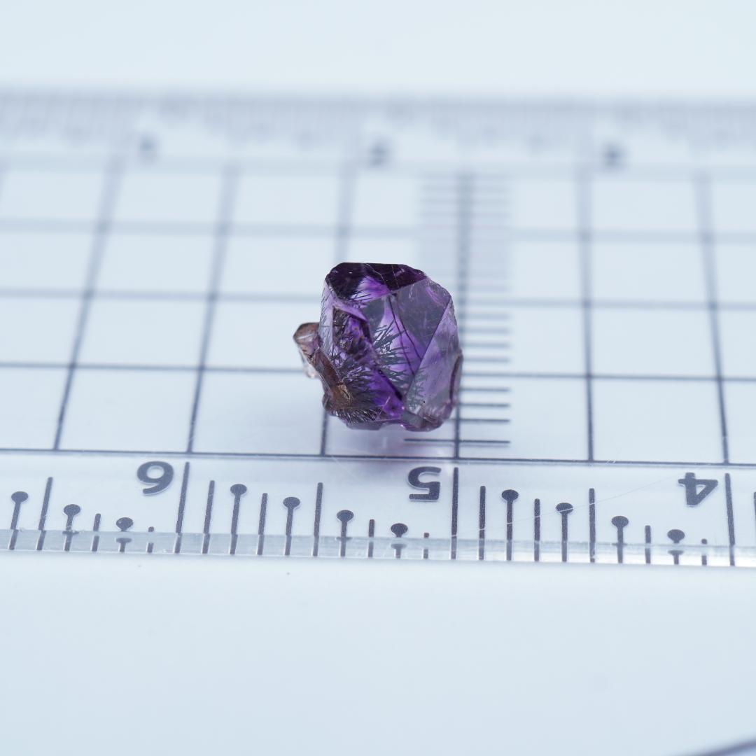 れれ 虹入りアイオライトキューブ mini + 原石4点