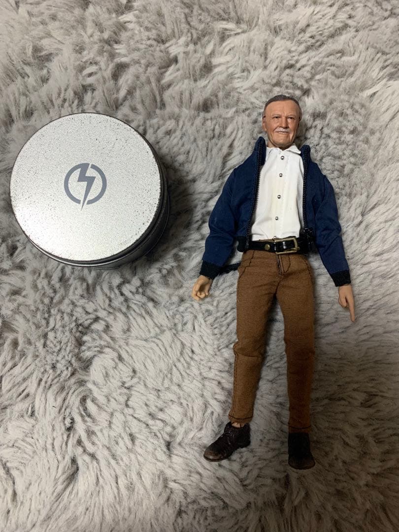 【希少品】マーベル　スタン・リー(スタンリー) 1/12サイズフィギュア