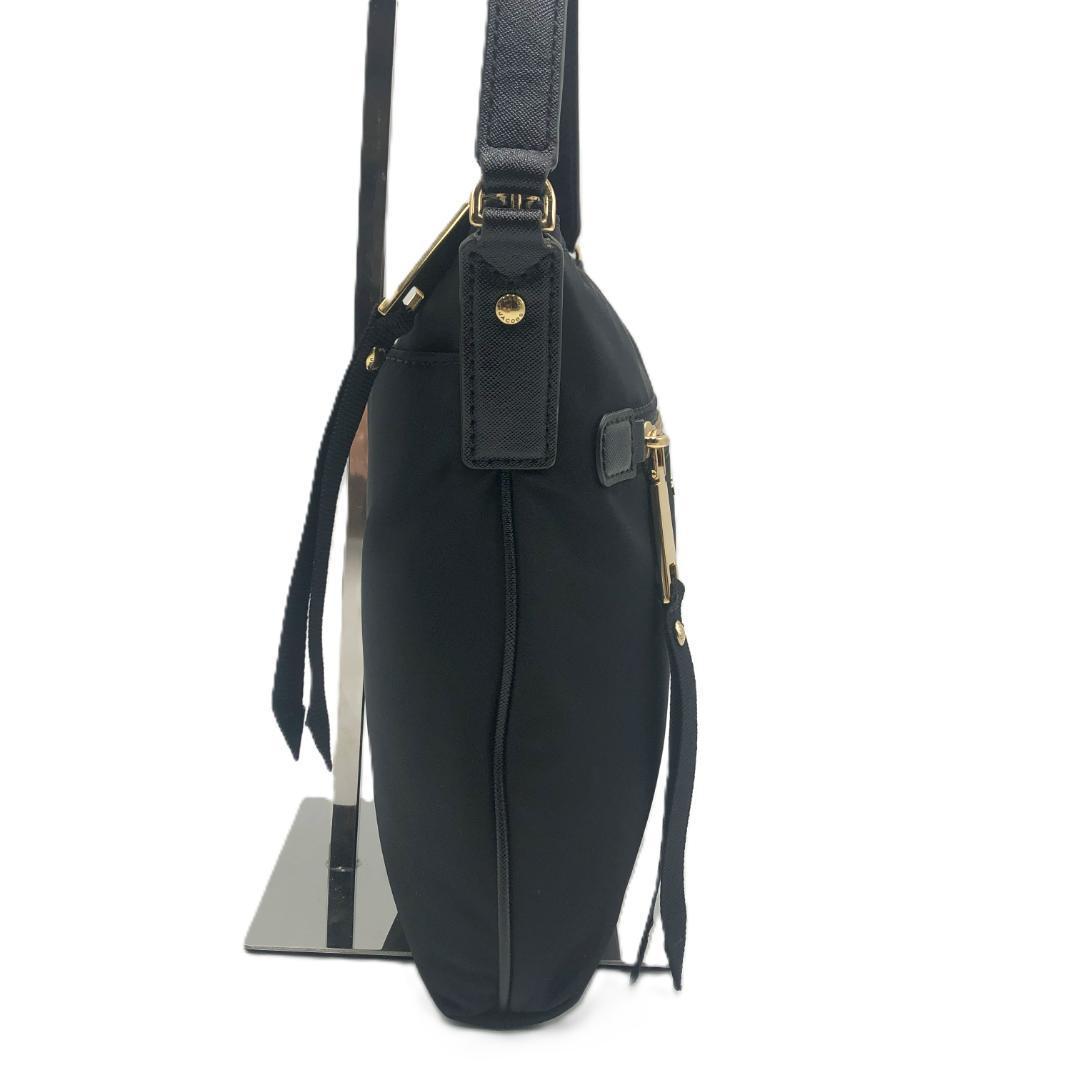 【極美品】MARC JACOBS　ブラック　ナイロン　ショルダーバッグ