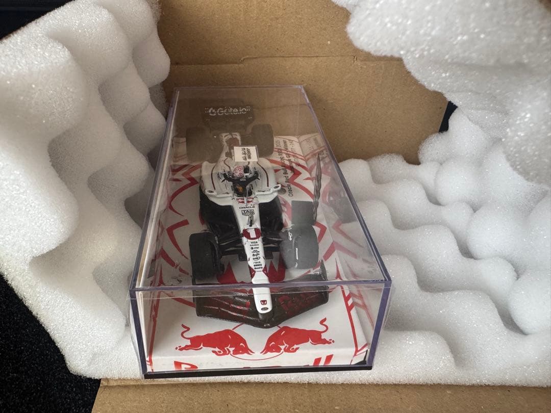 新品 Red Bull Racing RB21 フェルスタッペン 2025 日本