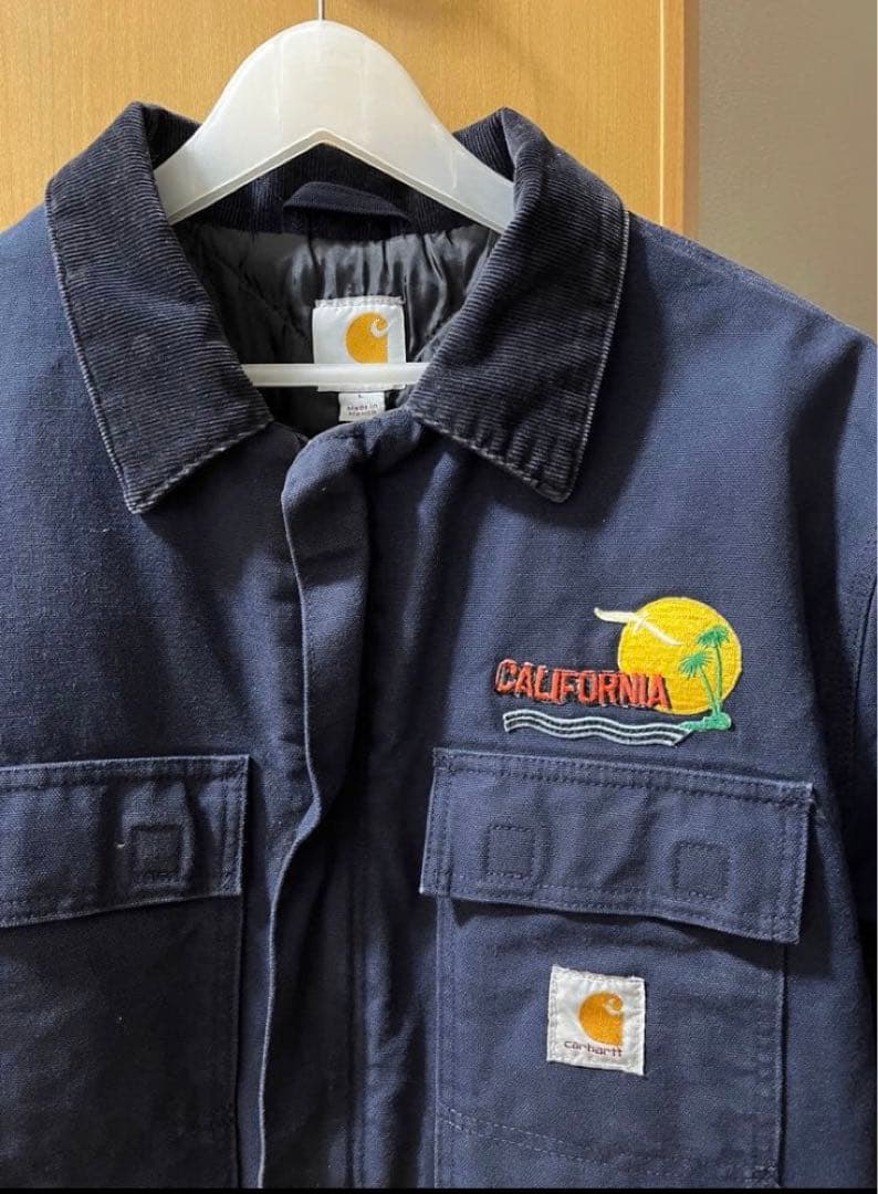 Carhartt ネイビー ジャケット カリフォルニア刺繍