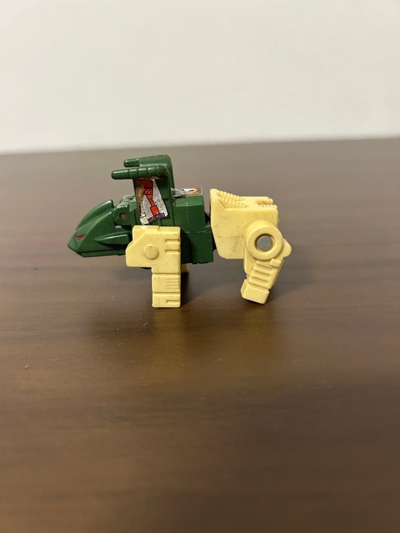 旧タカラ トランスフォーマー G1 D323 ガイリュウ ダイノキング　恐竜戦隊