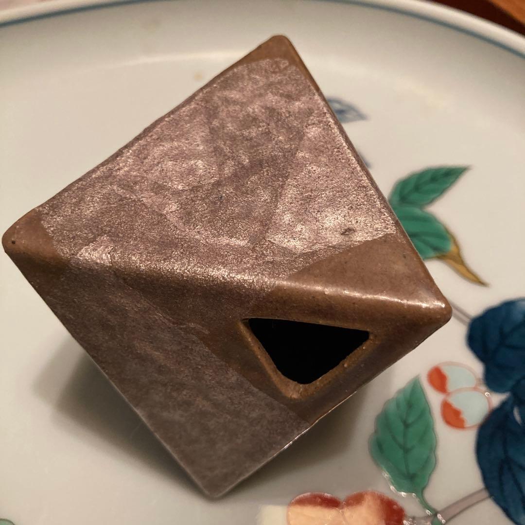 一輪挿しペア　12年前に買いました。焼きが美しいです。素朴で置き方に工夫できます