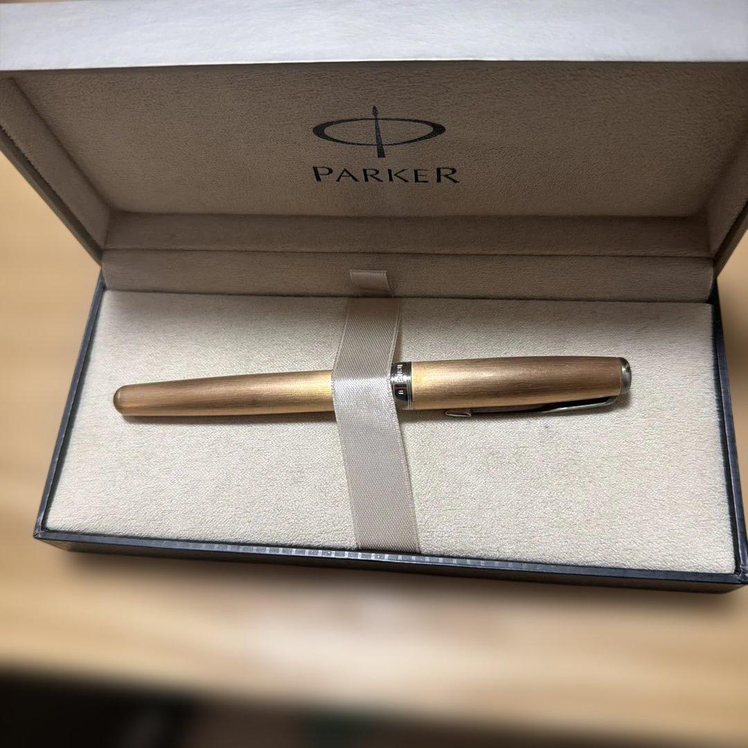 Parker５周年 ピンクゴールド万年筆 専用ケース付き