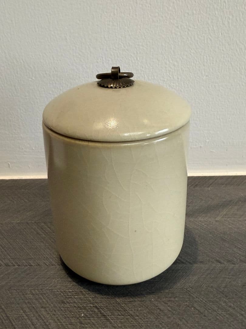 陶器製 水差し クリーム色