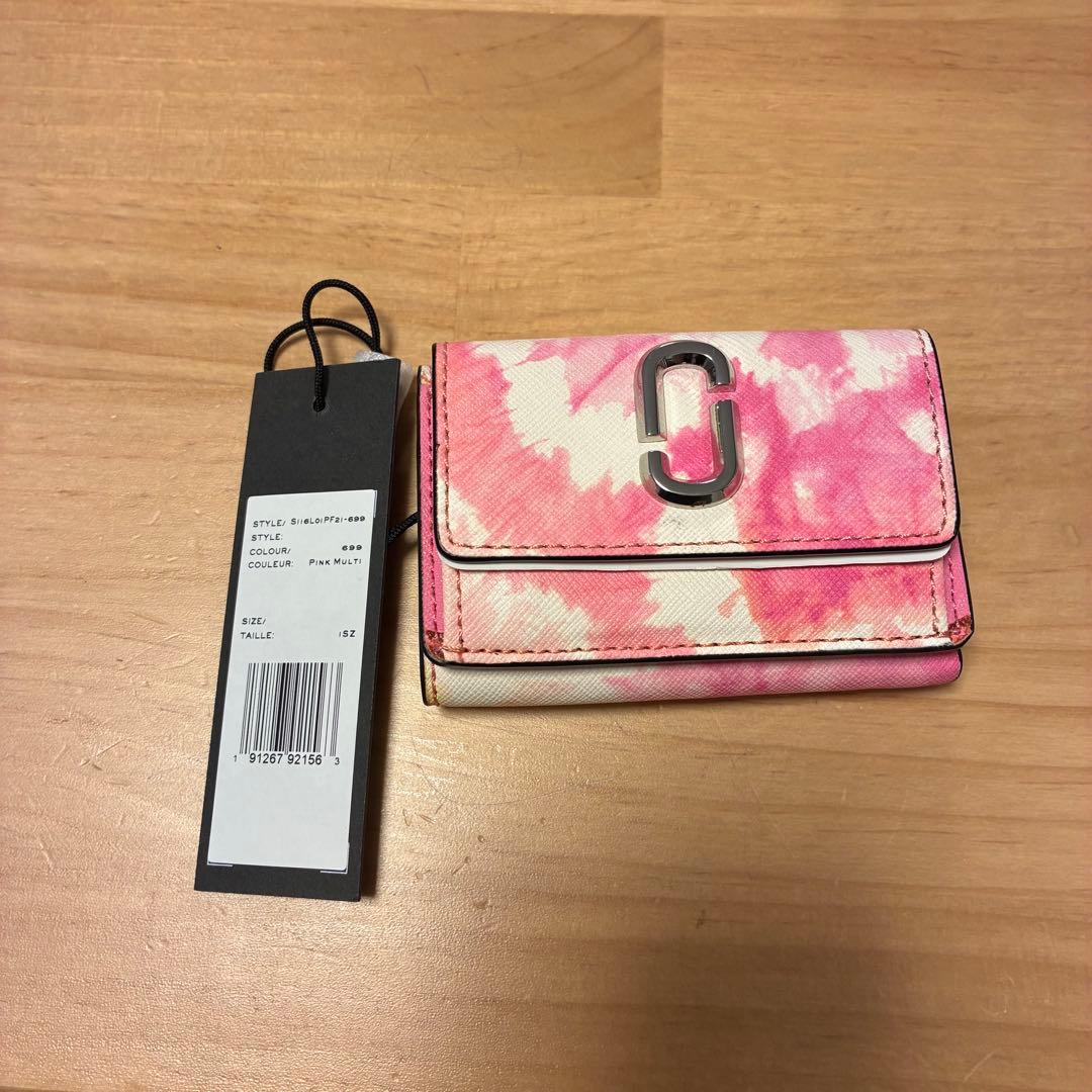 マークジェイコブス S116L01PF21 699 三つ折り財布 ミニ財布