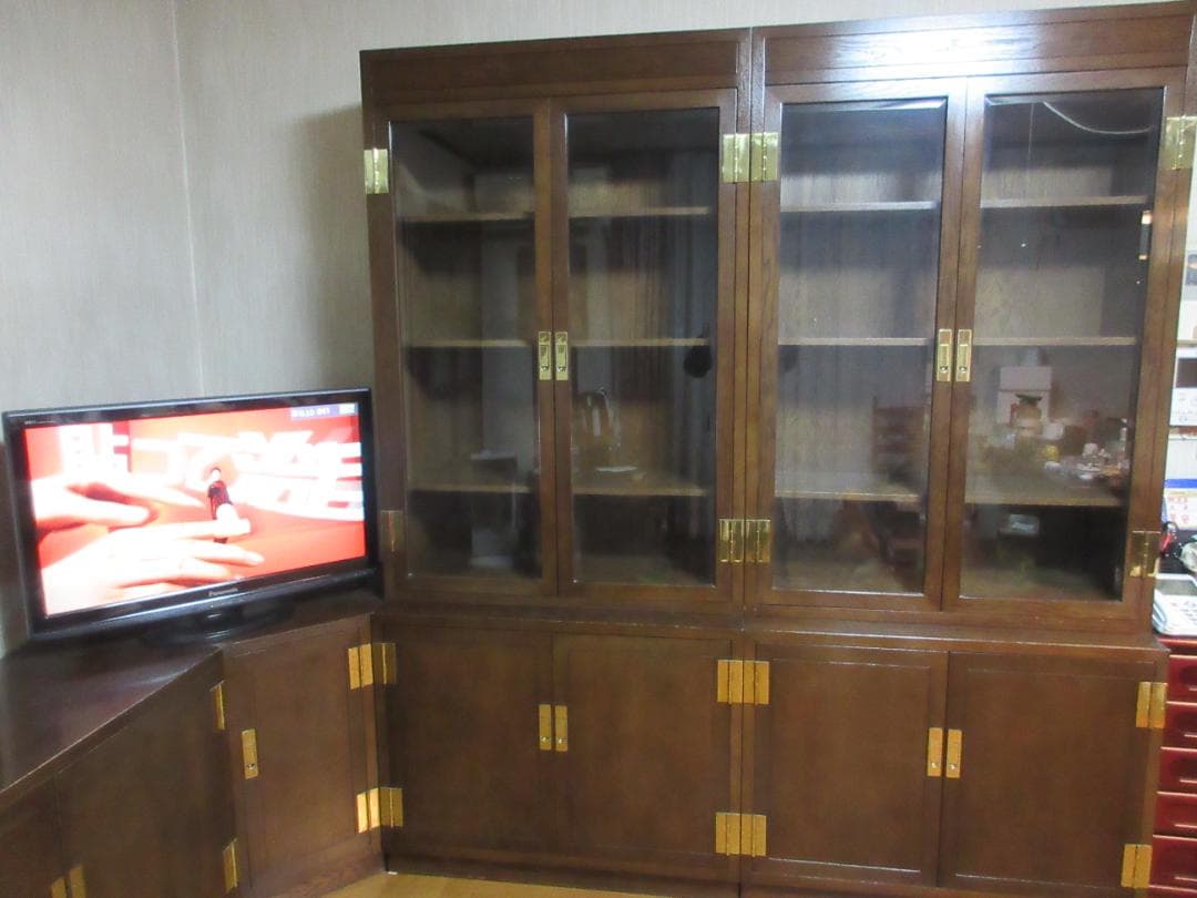 【ヴィンテージ　アンティーク】カリモク　ドマーニ　コーナーキャビネット　真ん中