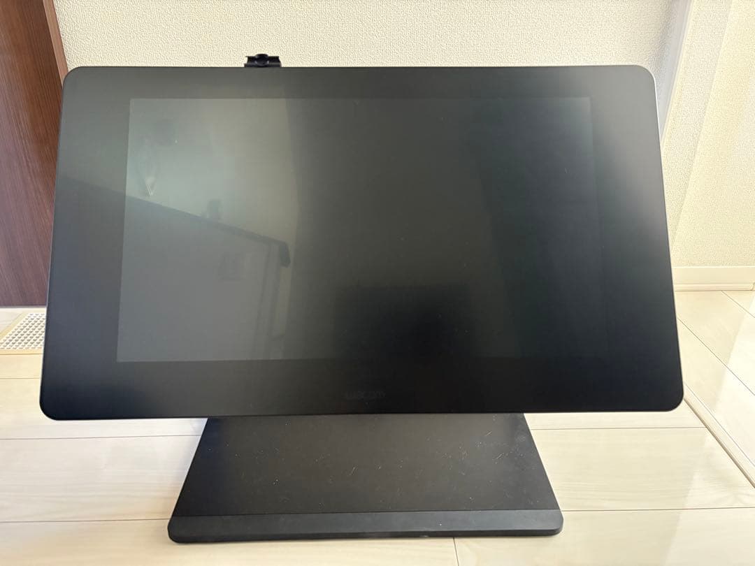 Wacom Cintiq Pro 24 ペンモデル　エルゴスタンド付き