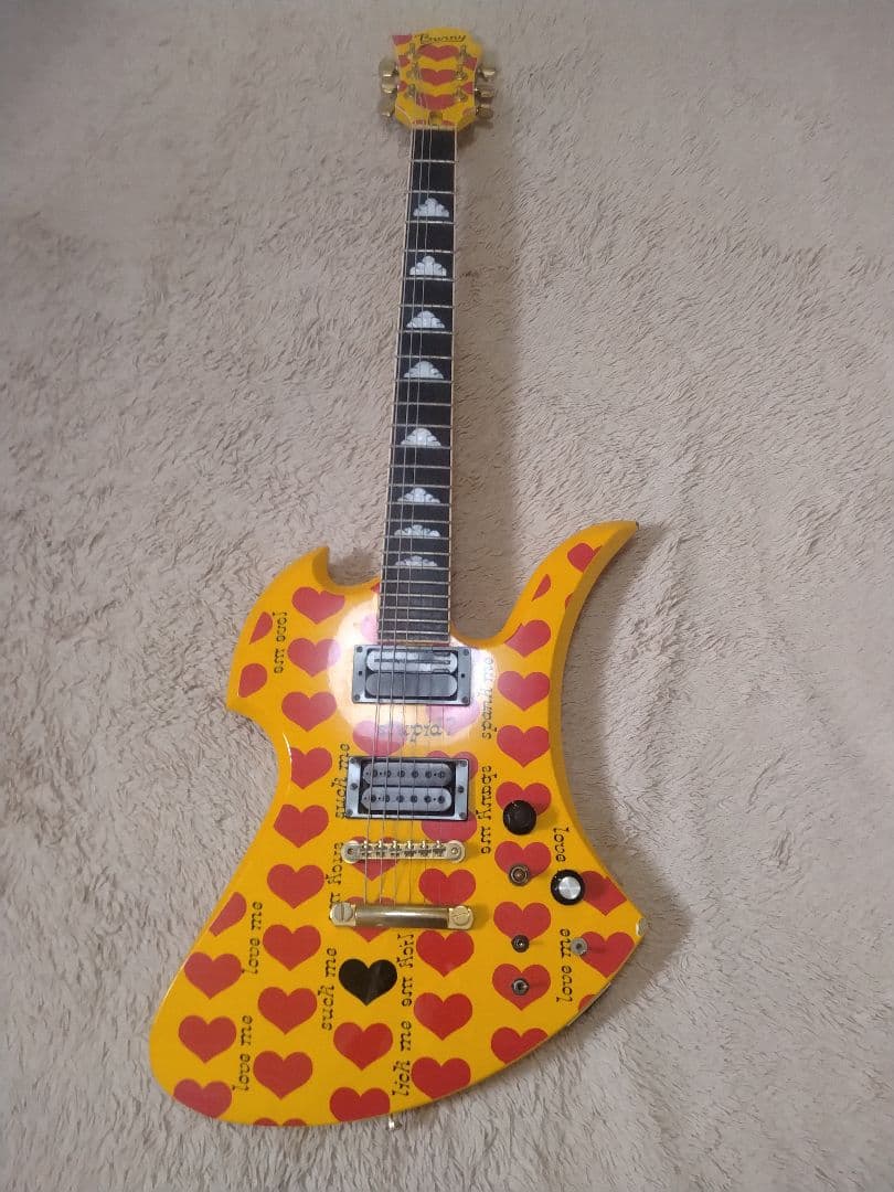 Burnyイエローハート　hideモデル