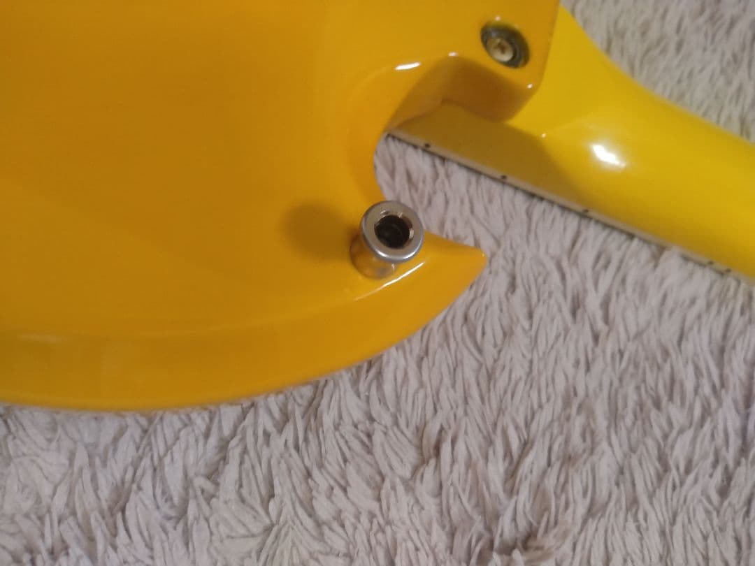 Burnyイエローハート　hideモデル