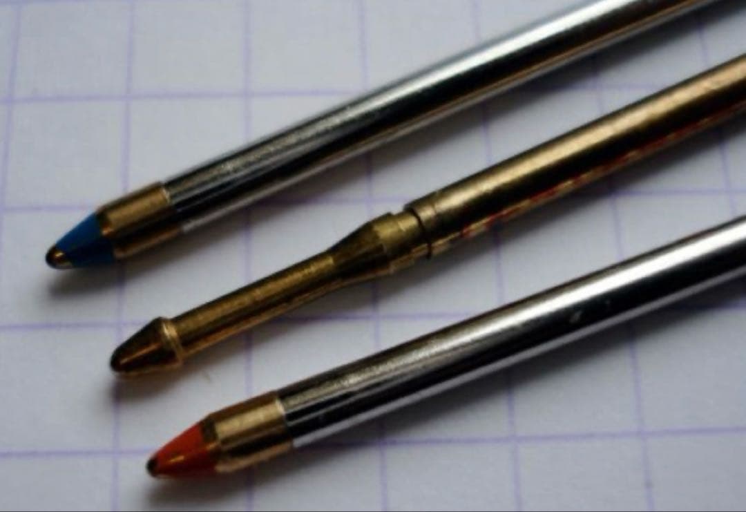 筆記具 Caran d'ache 46 4coler pen