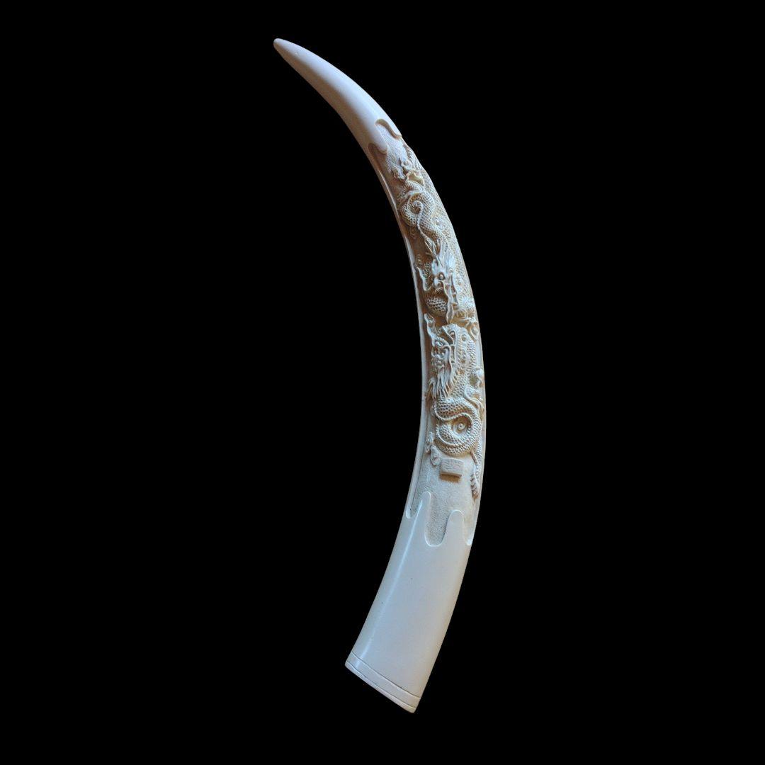 象牙風　龍精密細工　置物　鑑賞用　ヴィンテージ