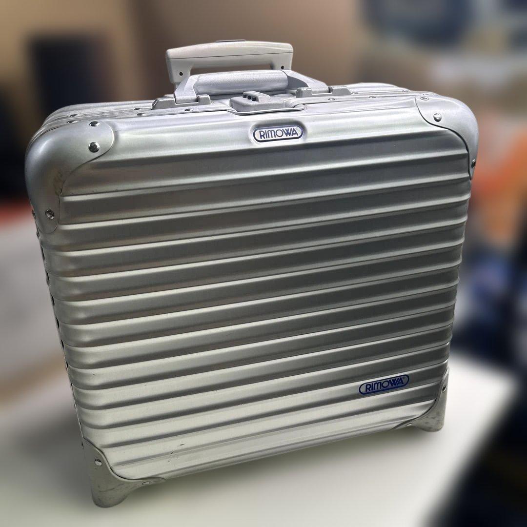 6735 RIMOWA リモワ 92840 トパーズ ビシネストローリー