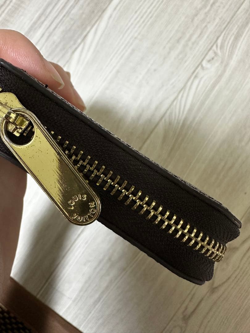 【グッチ】Louis Vuitton ジッピー・コンパクトウォレット