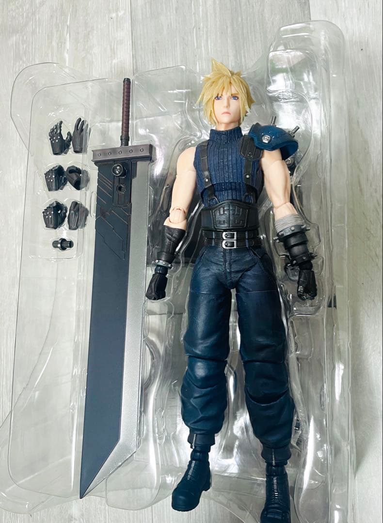 FF7 リメイク プレイアーツ改 クラウド・ストライフ Version 2