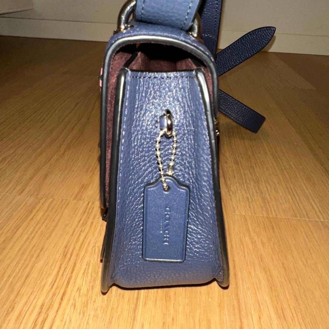 Coach ネイビーレザーショルダーバッグ