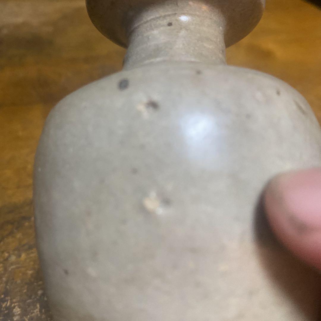 青磁花生