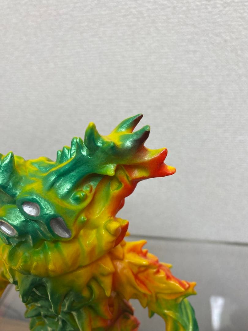 ベアモデル　ワイアール星人　ソフビ
