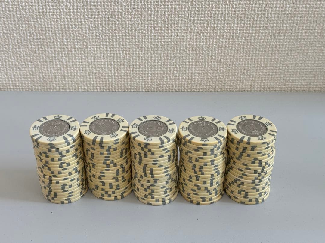 MGM カジノチップ　ゲームメダル$10×100枚(300枚)