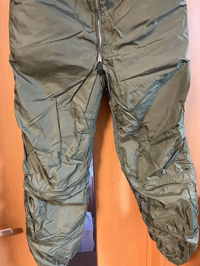 美品　米軍フライトパンツ　防寒　サバゲー　ミリタリー