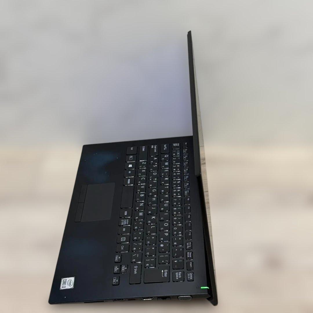 使いやすい VAIO Pro corei3 SSD128 8GB 軽い