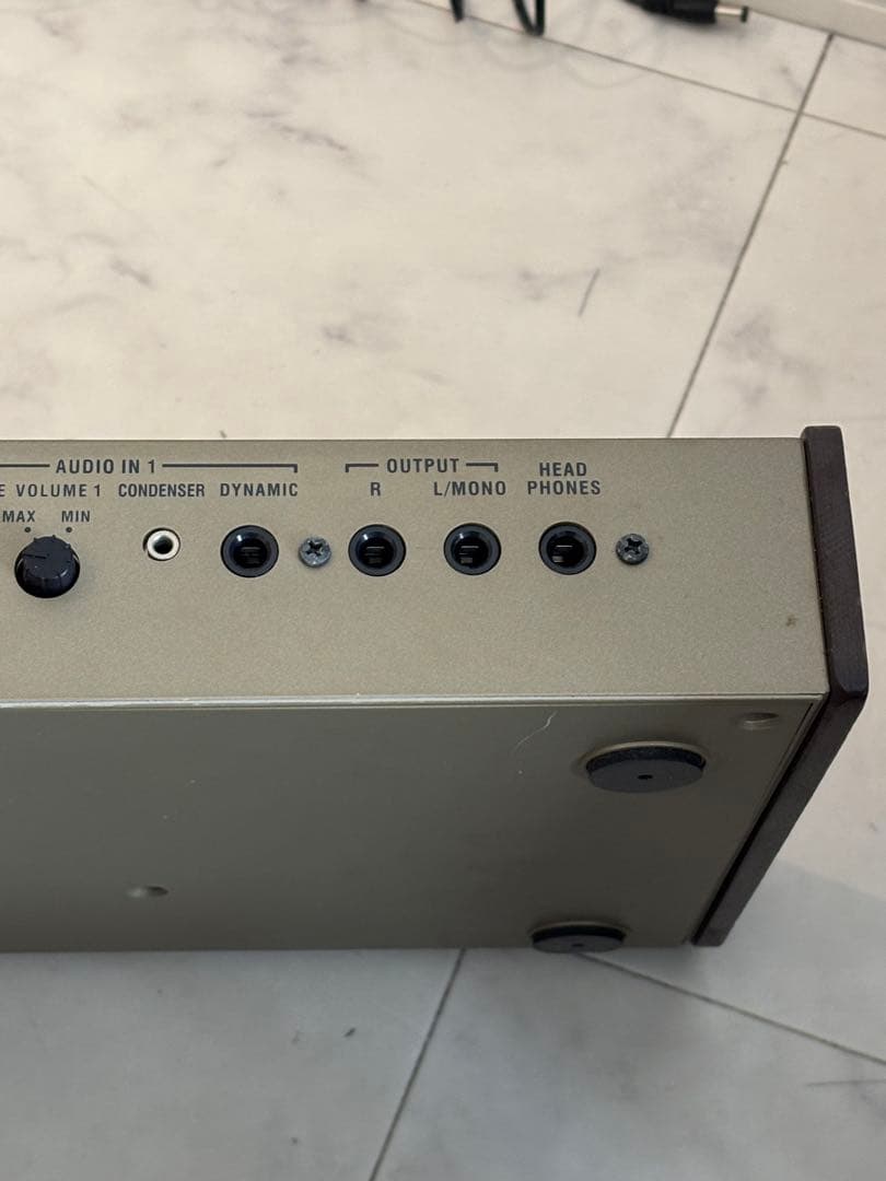 KORG　コルグ　シンセサイザー　Micro KORG　マイクロコルグ