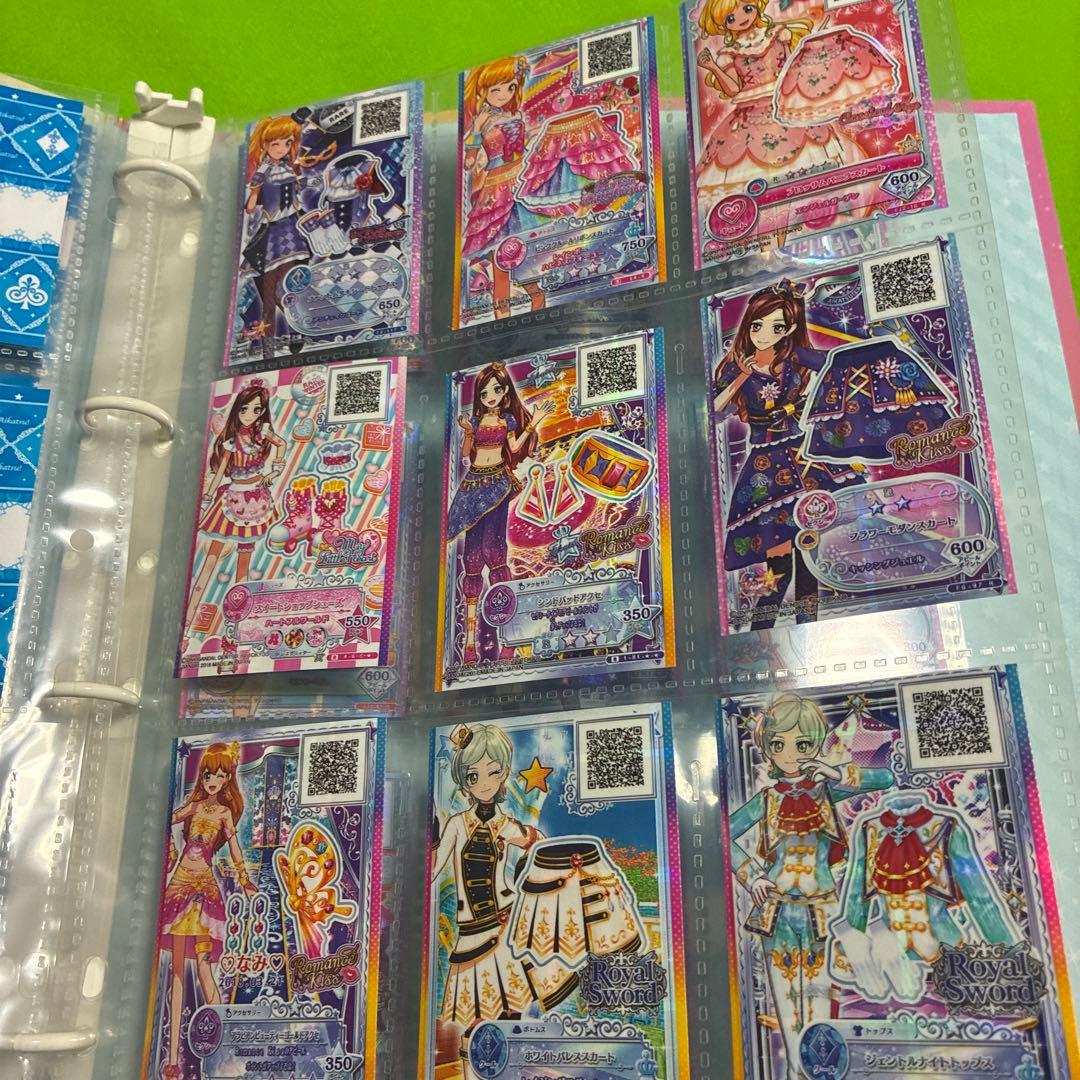 アイカツ! 9ポケット　バインダー　アイカツフレンズ　カード