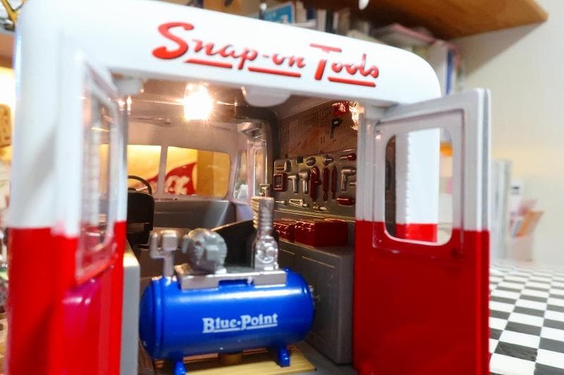 スナップオン Snap on 1/24 ツール満載 1950 ステップバン