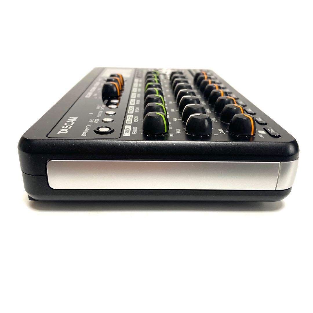 TASCAM Pocketstudio DP-008 マルチトラックレコーダー