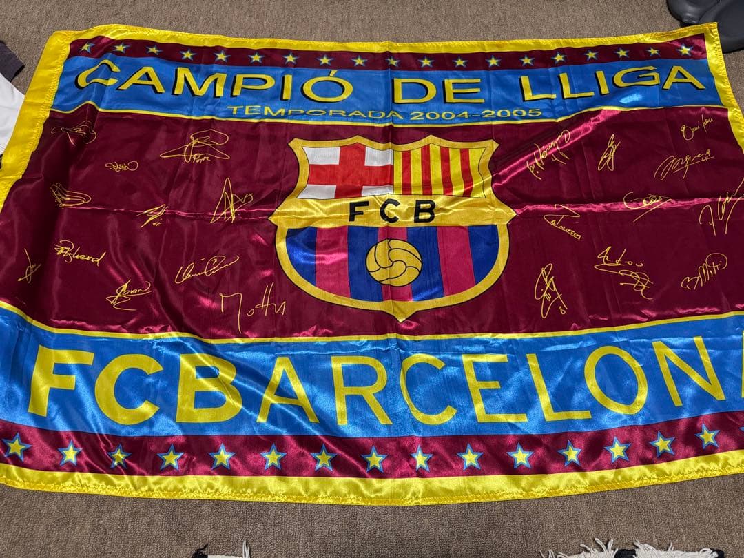 FCバルセロナ サイン入りフラッグ 2004-2005 現地購入