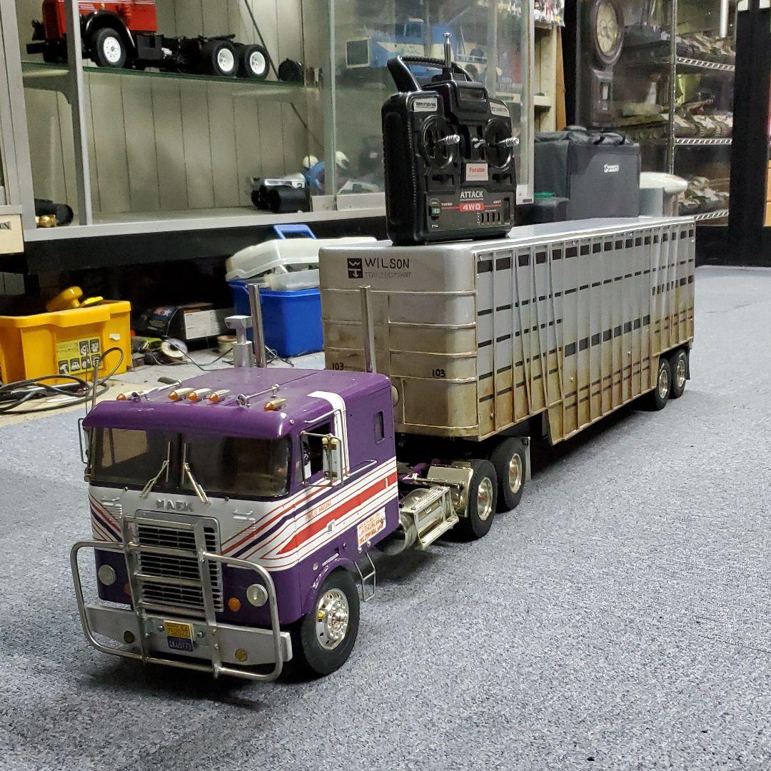 タミヤ　トレーラーベースのコンボイ劇中車