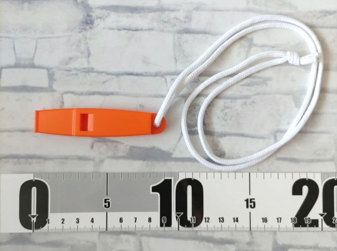 【新品未使用】災害用ホイッスル 110個セット